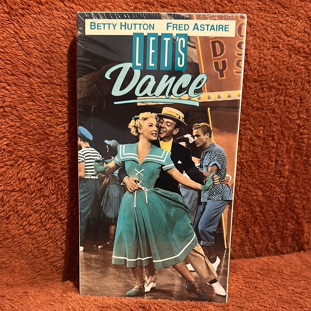 Let's Dance ( VHS)